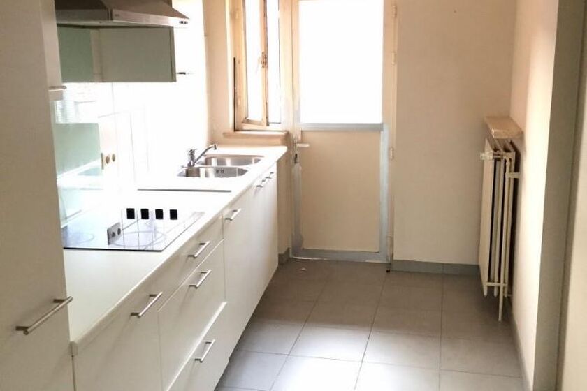 Appartement à louer à Asse