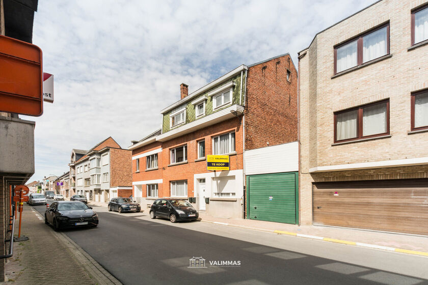 Gebouw voor gemengd gebruik te koop in Merchtem