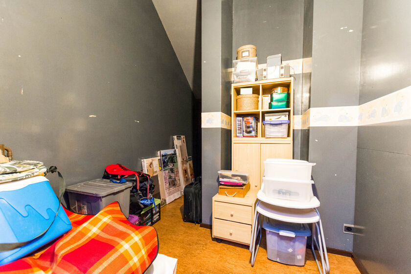 Immeuble à appartements à vendre à Asse