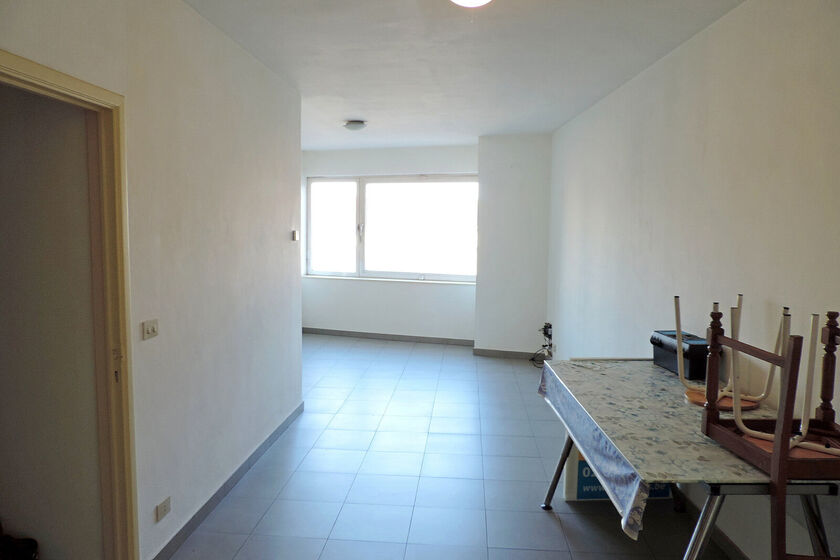 Immeuble à appartements à vendre à Asse