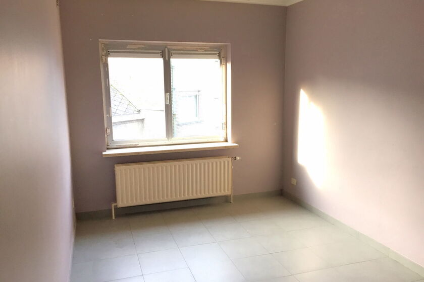 Immeuble à appartements à vendre à Asse