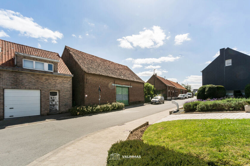 Terrain à bâtir à vendre à Asse